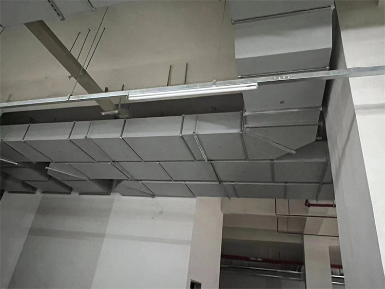 什么是无机硅晶防排烟复合风管？